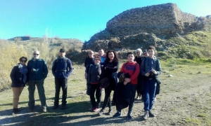 Bastión del poblado prehistórico del Cerro de la encina parque natural de Sierra Nevada Granada
